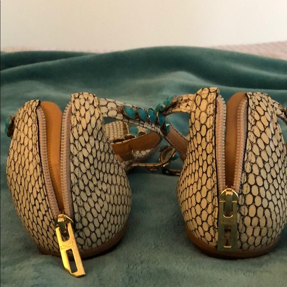 NWOT Schutz embellished snakeskin sandals - Picture 3 of 5